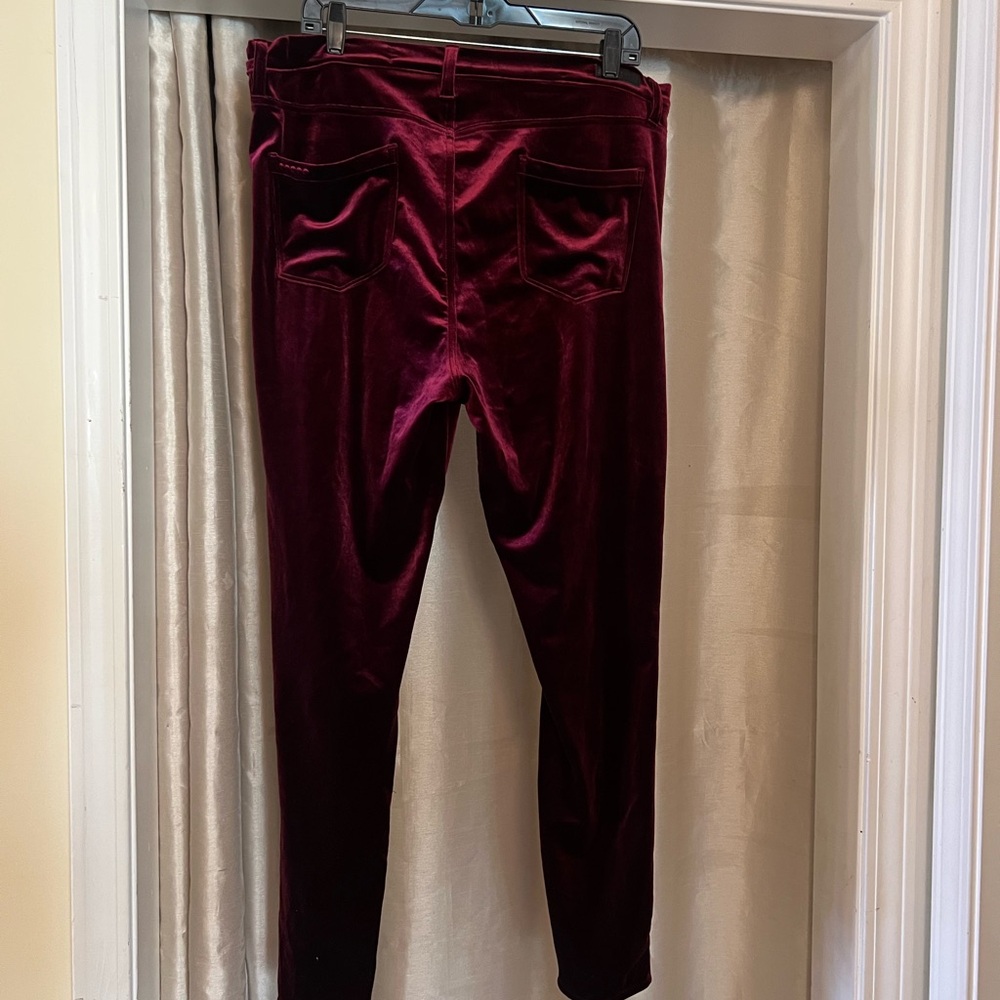 Blank NYC Velvet Maroon Trousers - Picture 7 of 8
